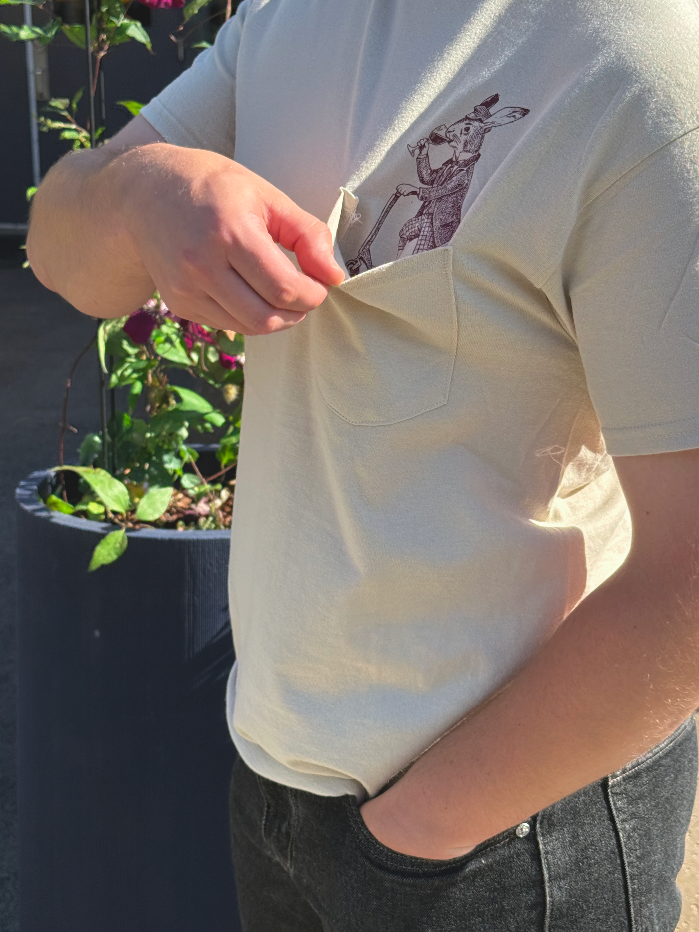 Cordial Pocket T-Shirt